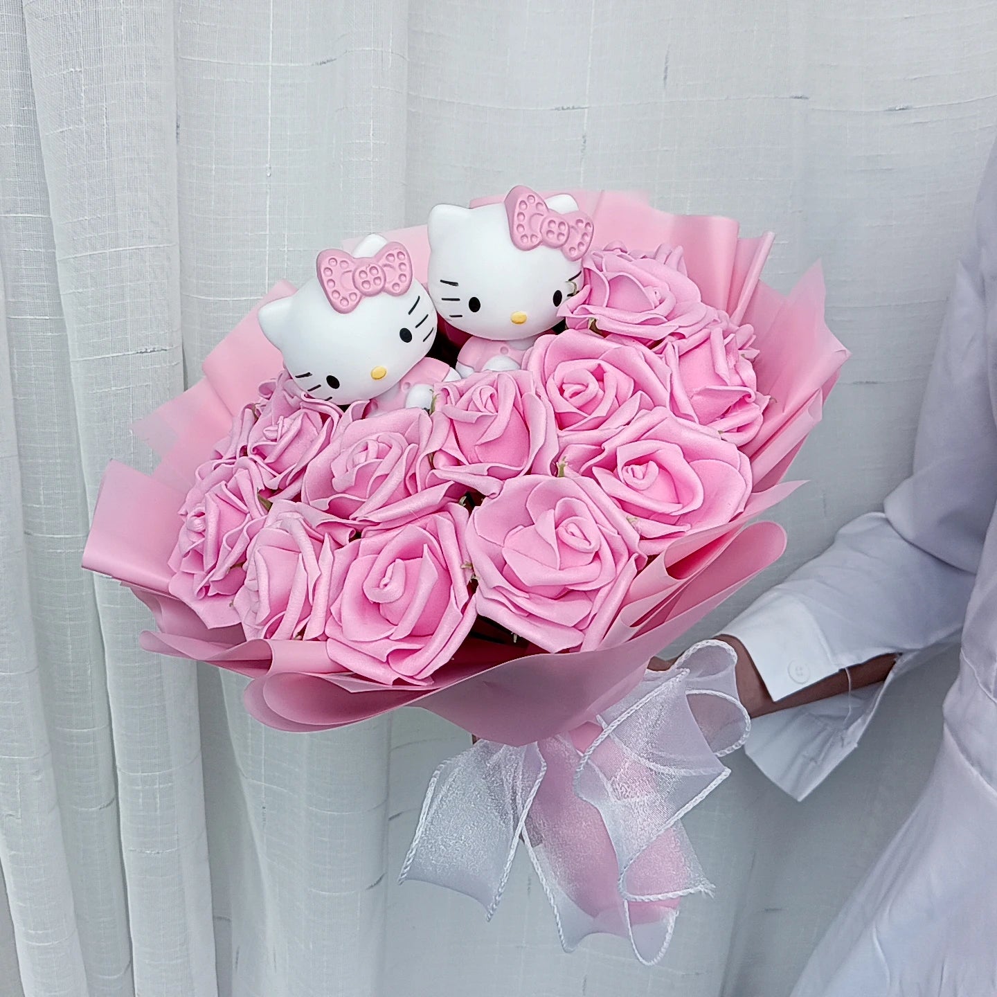 Hello Kitty Plush Rose Bouquet — Kawaii Sanrio Anime Flower Gift