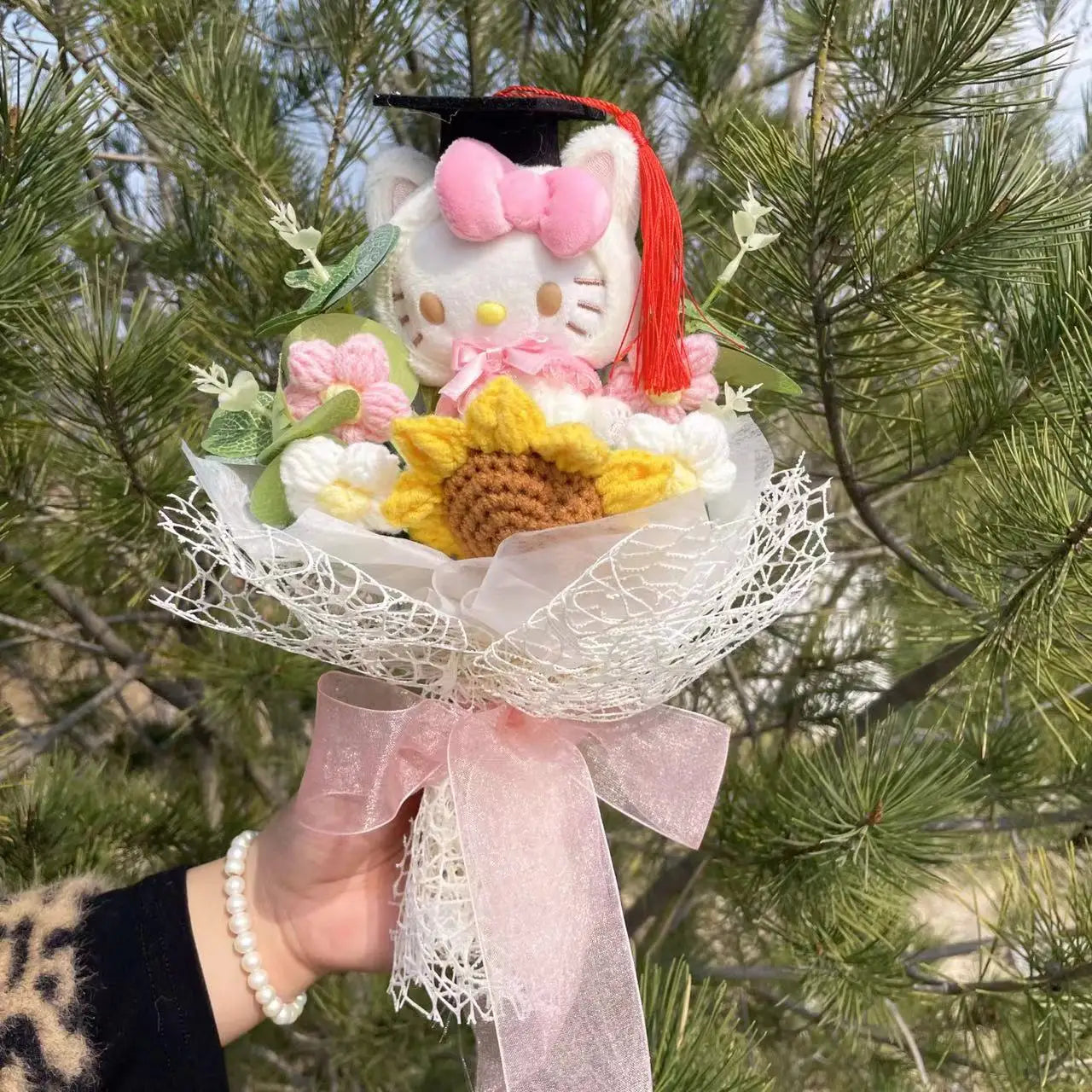 Hello Kitty Plush Bouquet — Kawaii Sanrio Graduation & Birthday Gift