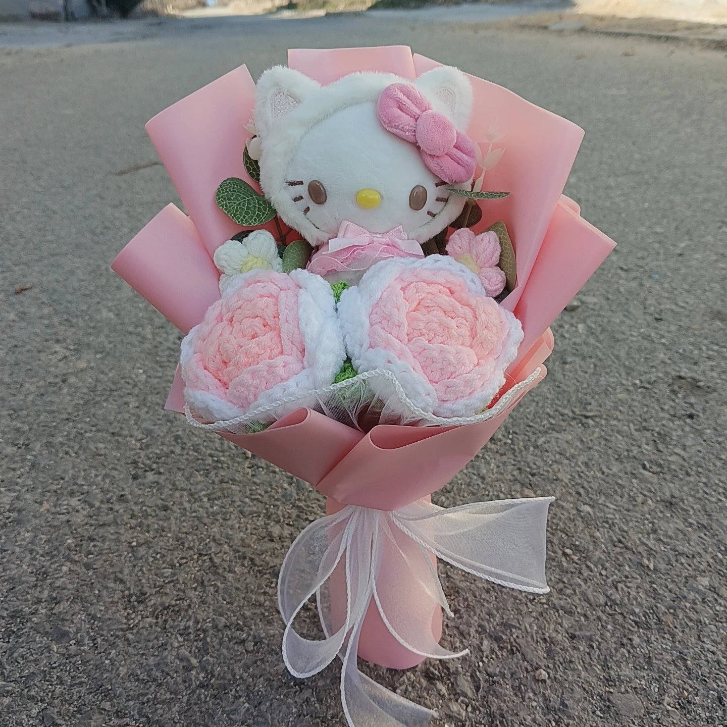Hello Kitty Plush Rose Bouquet — Kawaii Sanrio Anime Flower Gift