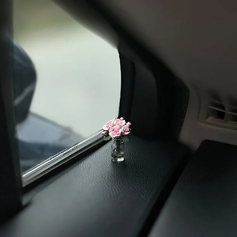 Mini Car Flower Vase — Cute Rose & Sunflower Dashboard Decor Clip